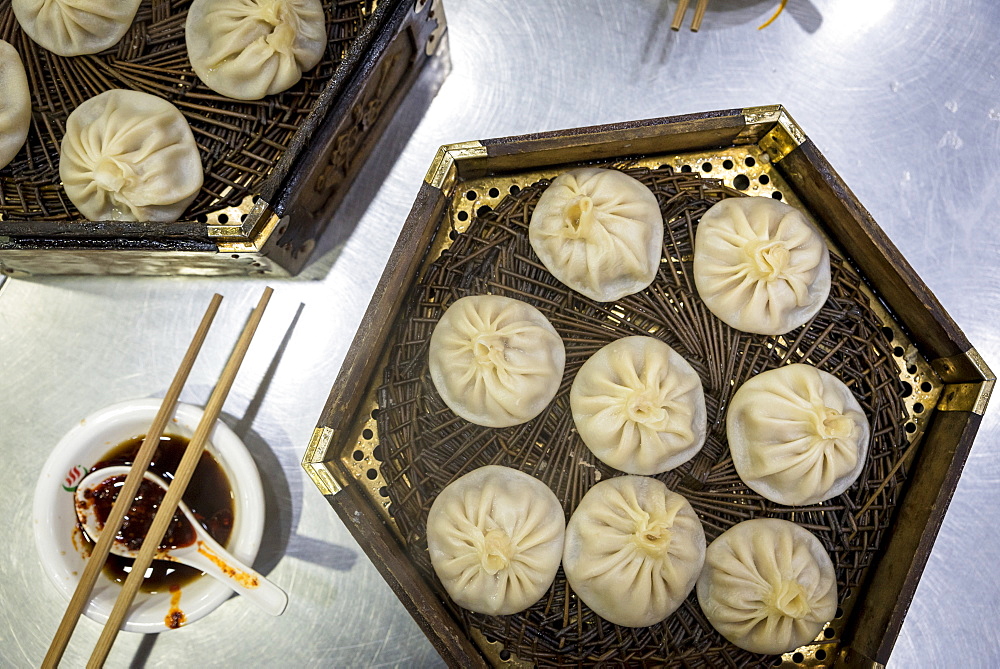 Traditional Chinese food at the famous food market in the Muslim Quarter, Xian, Shaanxi Province, China