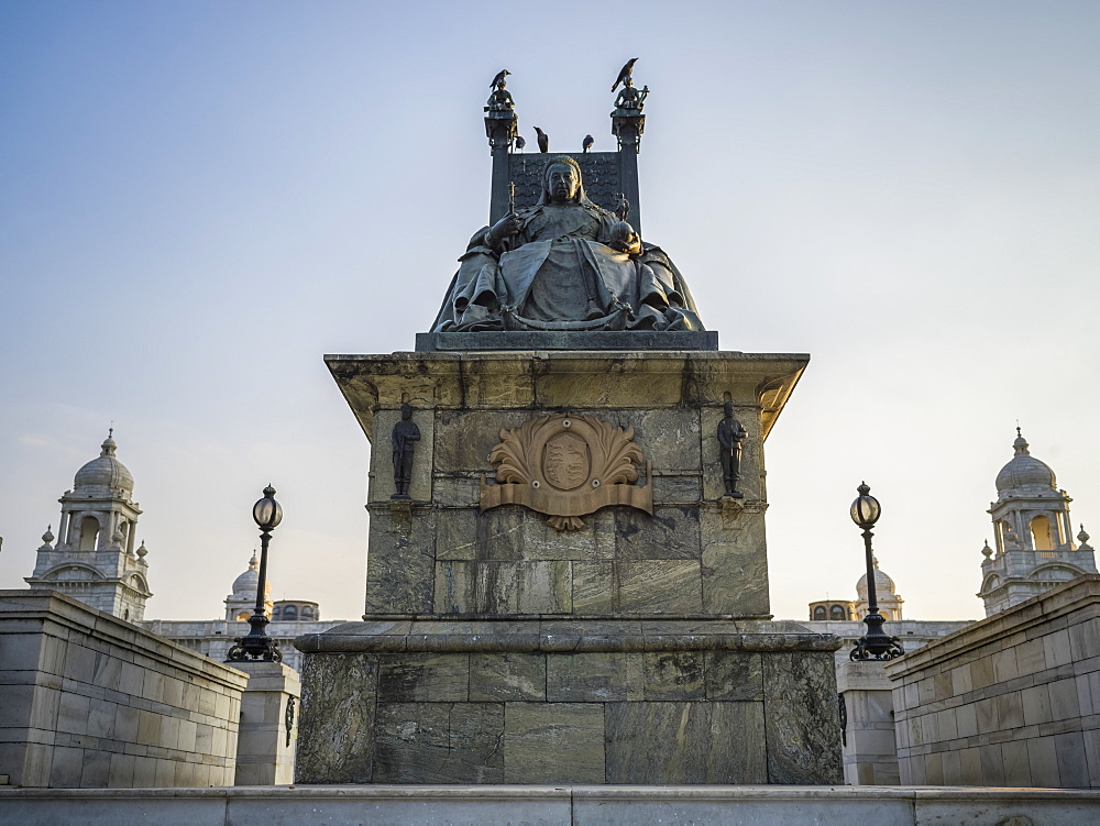 Statue of Queen Victoria at the Victoria Memorial, dedicated to the memory of Queen Victoria, Kolkata, West Bengal, India