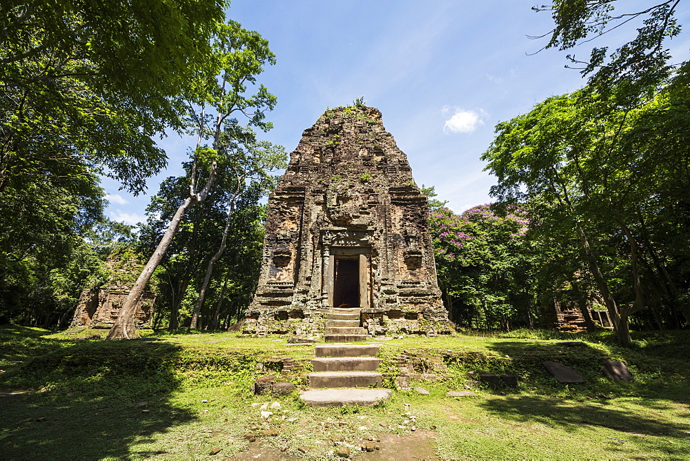 Tower in Prasat Yeah Puon, the South Group, Sambor Prei Kuk, Kompong Thom, Cambodia