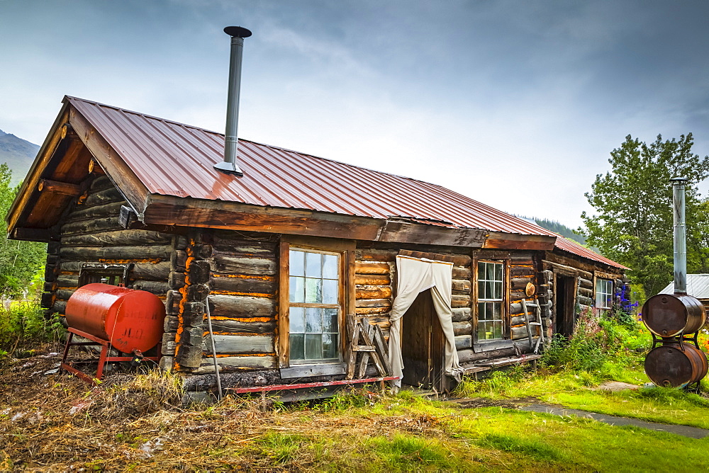 Wiseman Historical Museum log cabin, Arctic Alaska in autumn; Wiseman, Alaska, United States of America