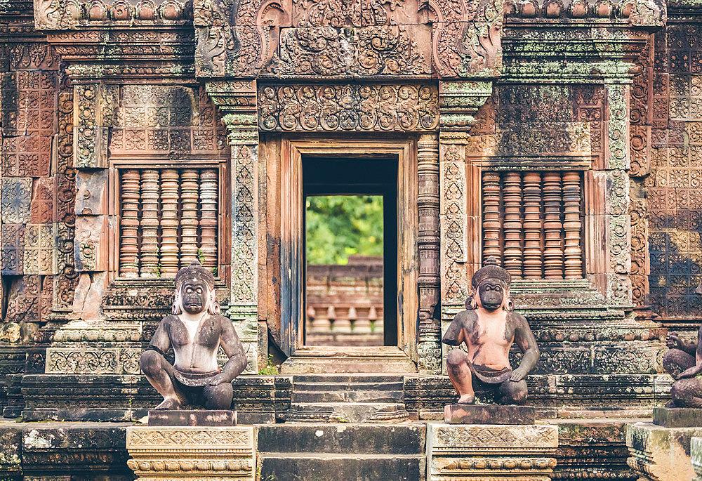 Banteay Srei Temple, Angkor Wat complex; Siem Reap, Cambodia