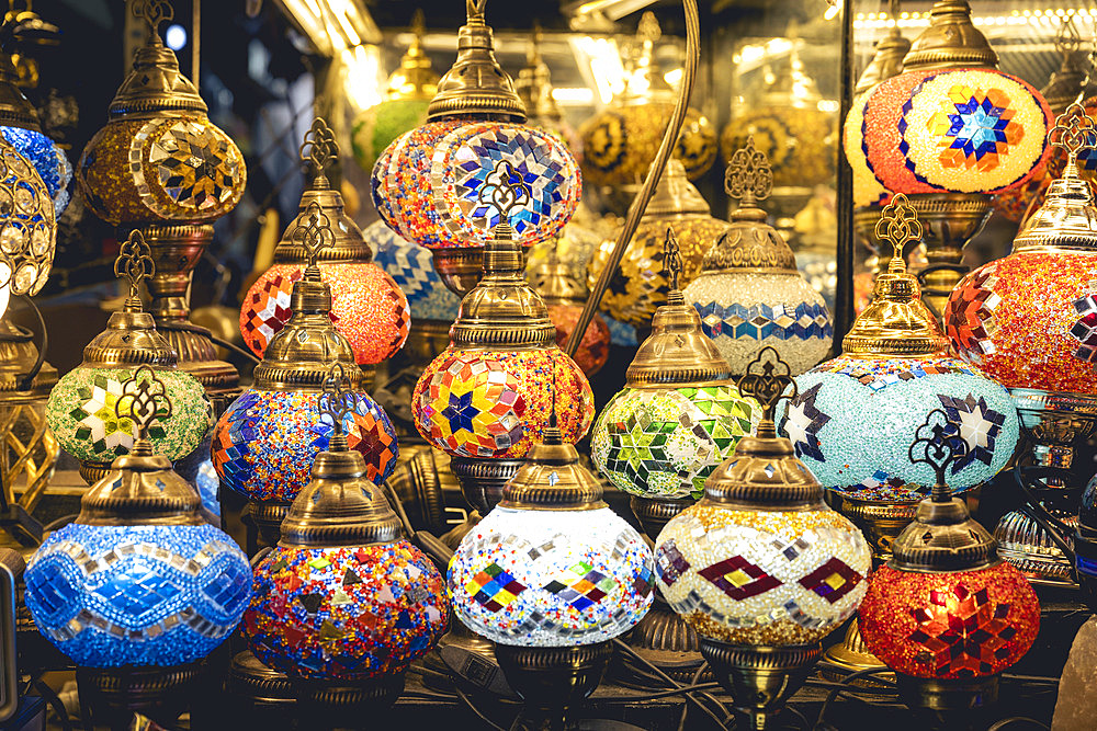 Ottoman glass lanterns for sale at the Egyptian Bazaar, Istanbul, Turkey