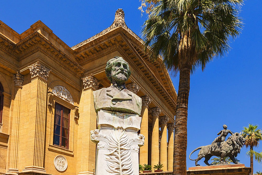 Teatro Massimo, an Opera House with the bust of Giuseppe Verdi in Palermo, Sicily, Italy, Palermo, Italy