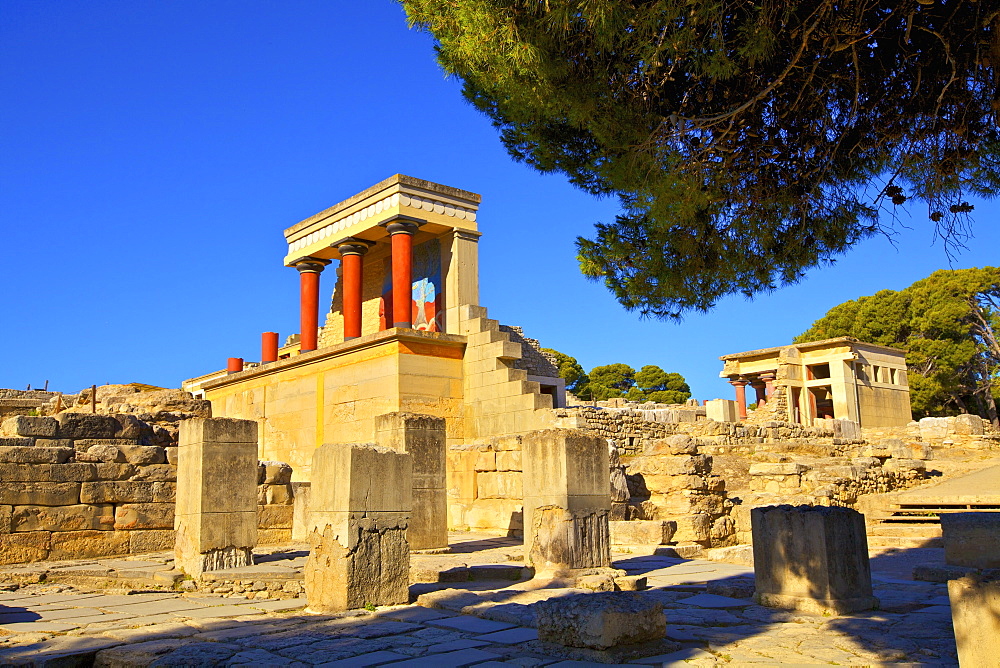 The Minoan Palace of Knossos, Knossos, Heraklion, Crete, Greek Islands, Greece, Europe