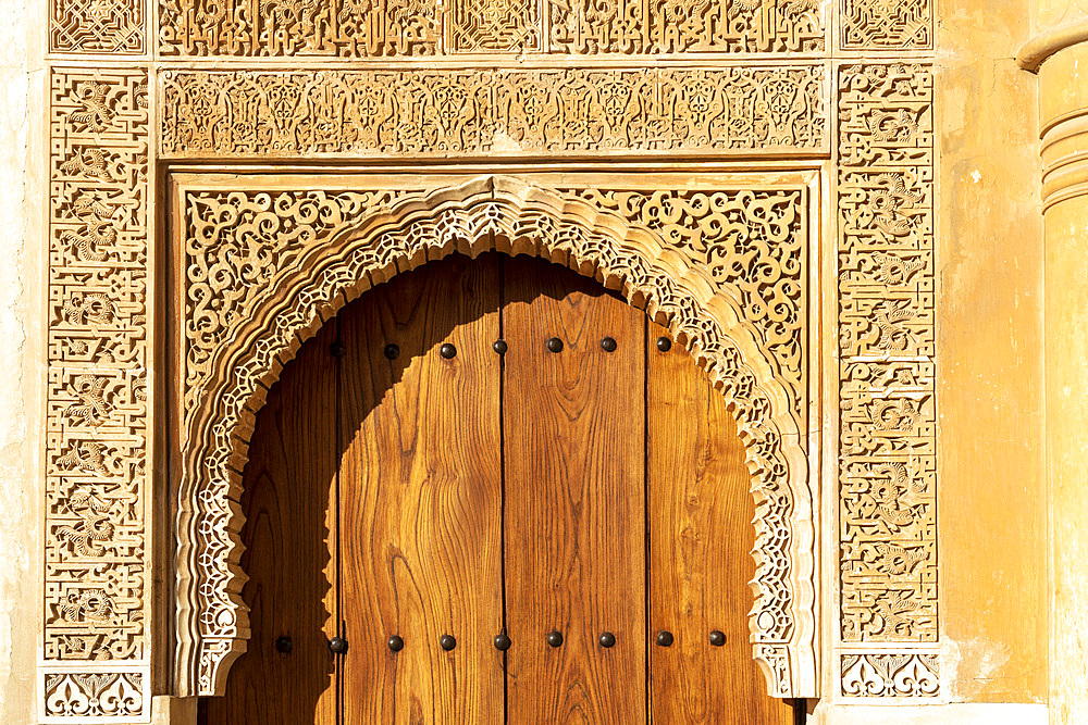 Court of the Lions, The Alhambra, UNESCO World Heritage Site, Granada, Andalusia, Spain, Europe