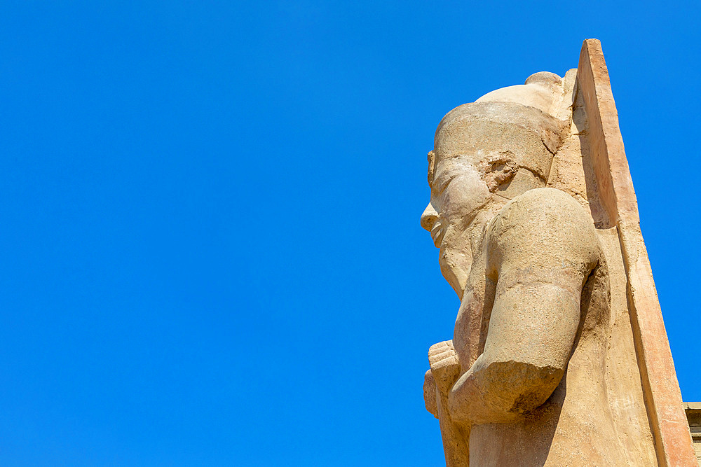 Statue at Luxor Temple, Luxor, Thebes, UNESCO World Heritage Site, Egypt, North Africa, Africa