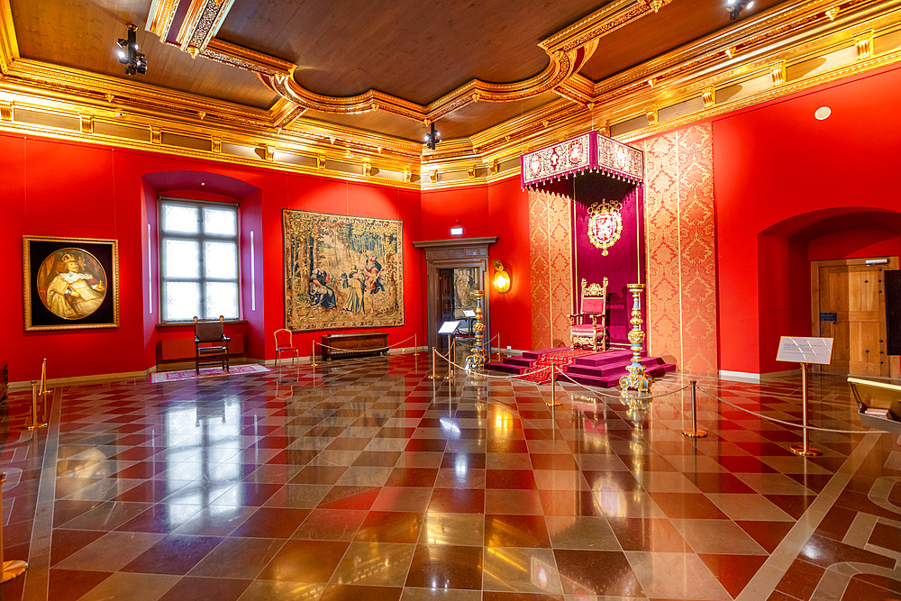 Throne Room, Palace of the Grand Dukes of Lithuania, Vilnius, Lithuania, Northern Europe