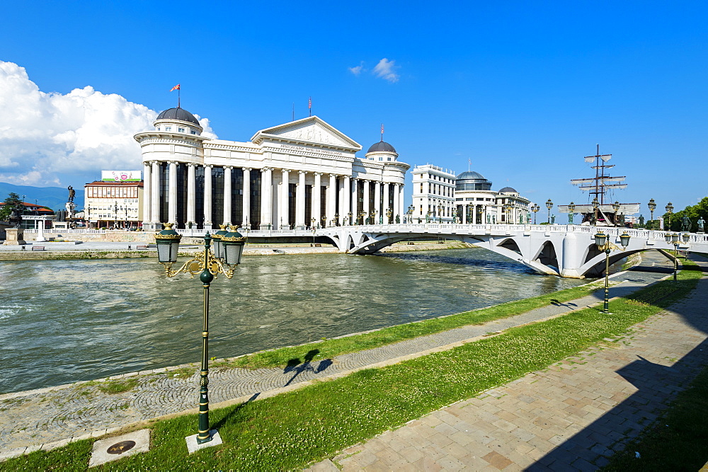 Archaeological Museum of Macedonia along the Vardar River and Eye Bridge, Skopje, Macedonia, Europe