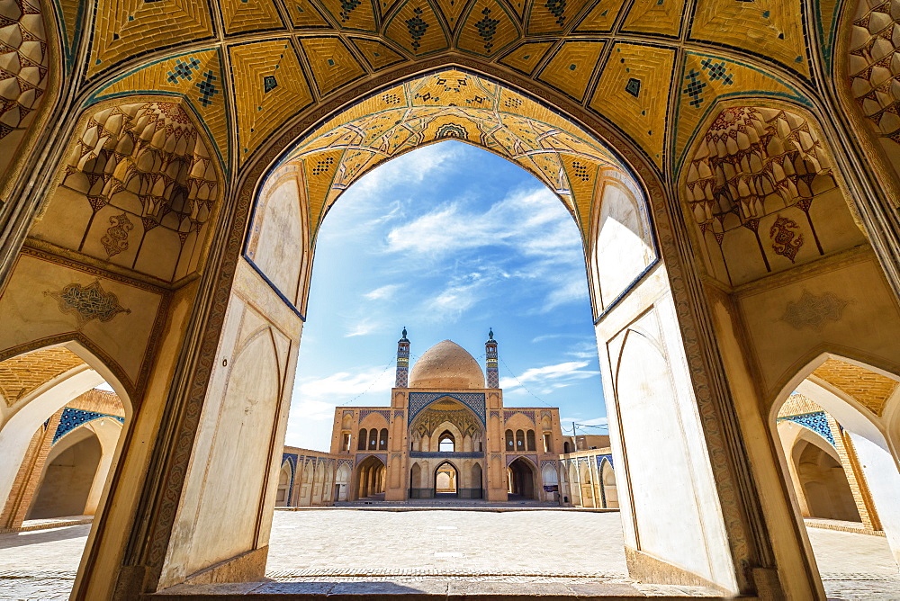 Agha Bozorg Mosque, Inner Courtyard, Kashan, Isfahan Province, Islamic Republic of Iran, Middle East