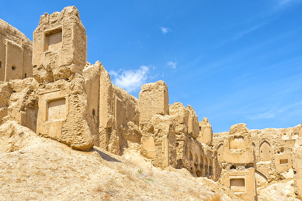 Ruins of Qatruyeh castle, Qatruyeh, Fars Province, Iran, Middle East