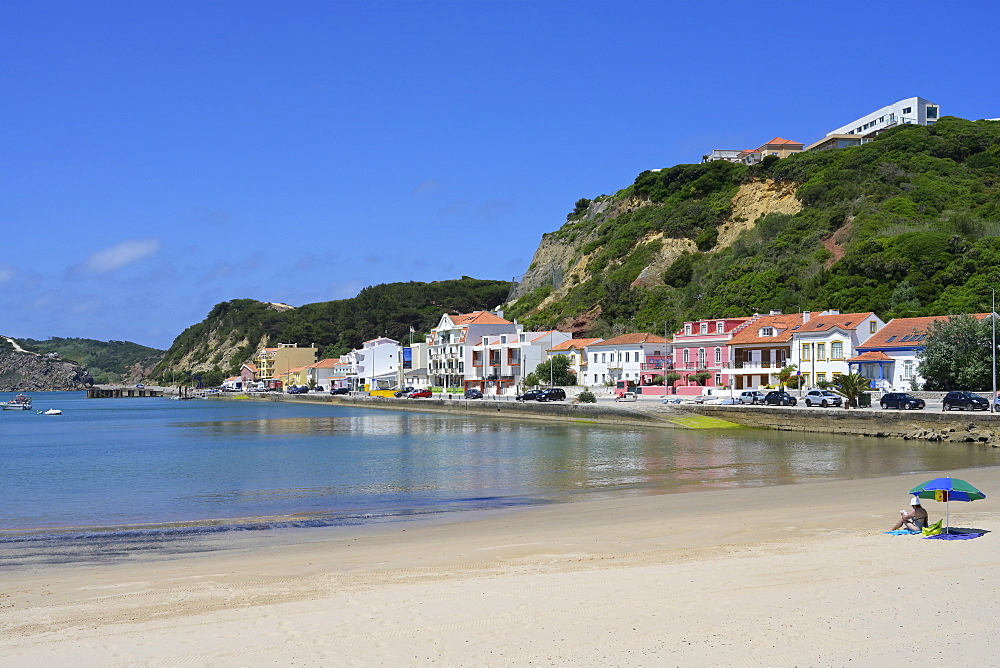 View over Sao Martinho do Porto beach, Leiria District, Portugal, Europe