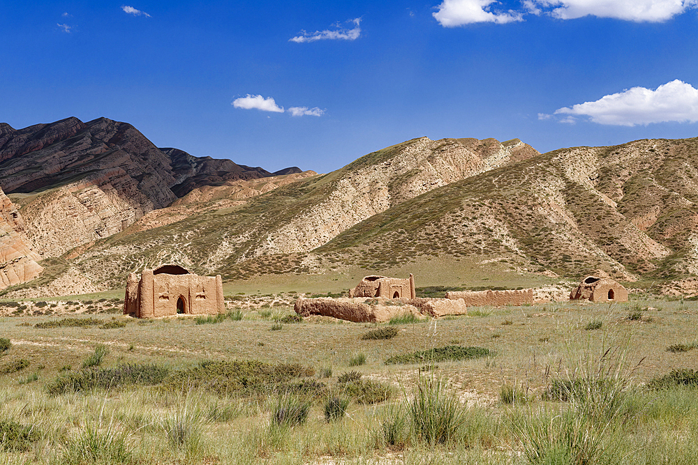 Landscape along the At-Bashy Range, Naryn Region, Kyrgyzstan, Central Asia, Asia