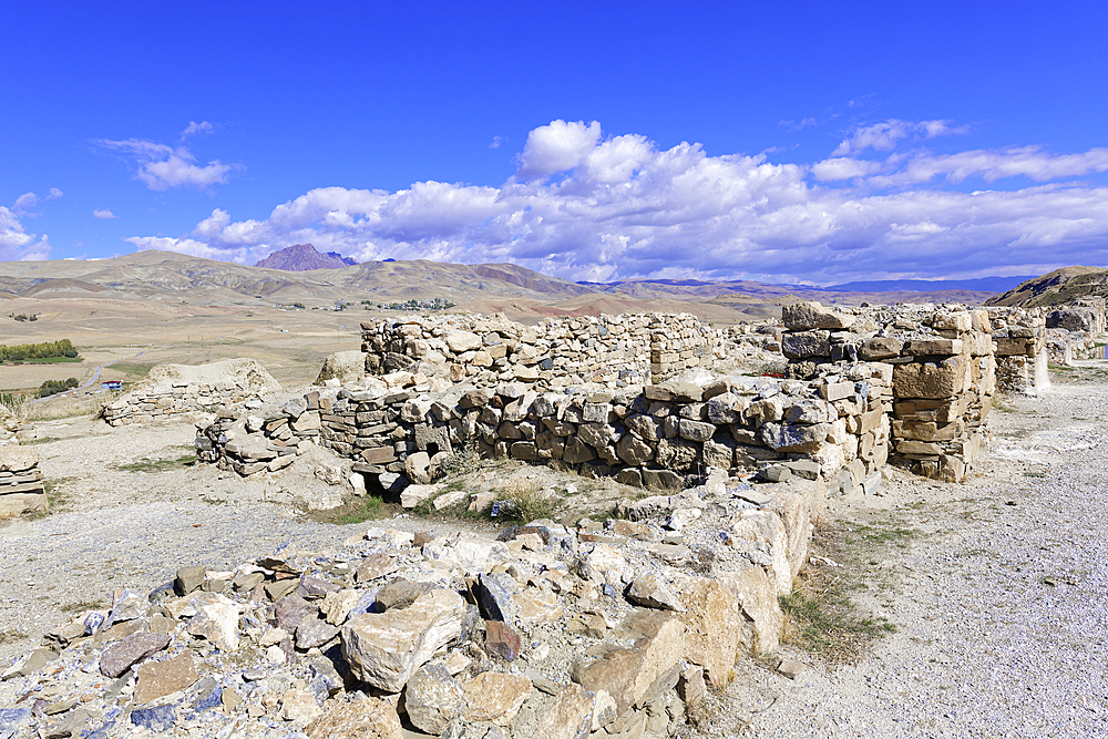 Ruins of the Urartian citadel of Cavustepe, Van, Turkey, Asia Minor, Asia