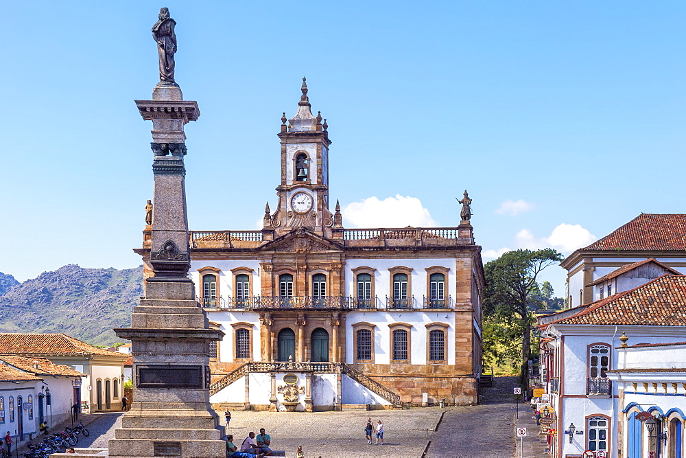 Tiradentes Plaza and Da Inconfidencia Museum, Ouro Preto, UNESCO World Heritage Site, Minas Gerais, Brazil, South America