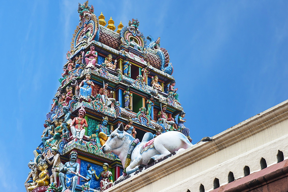 Hindu deities at Sri Mariamman (Mother Goddess Temple), oldest Hindu place of worship, Chinatown, Singapore, Southeast Asia, Asia