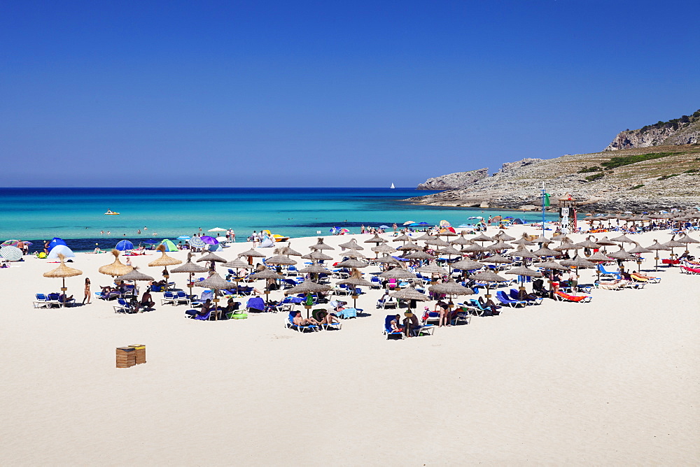 Beach and bay Cala Mesquita, Capdepera, Majorca (Mallorca), Balearic Islands (Islas Baleares), Spain, Mediterranean, Europe