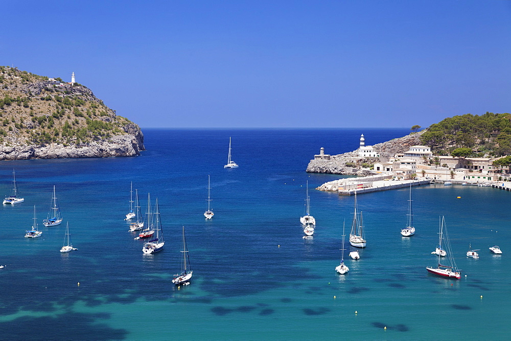 View over the port to the lighthouses at Cap Gros and  Punt de sa Creu, Port de Soller, Majorca (Mallorca), Balearic Islands, Spain, Mediterranean, Europe