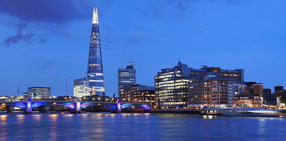 View over River Thames at Southwark with The Shard skyscraper, architect Renzo Piano, London, England, United Kingdom, Europe