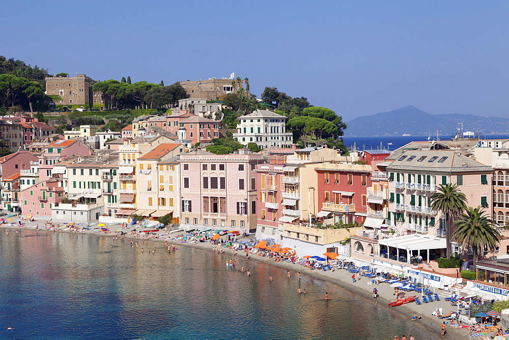 Baia del Silenzio Bay, beach, Grand Hotel dei Castelli, Sestri Levante, Province of Genoa, Riviera di Levante, Liguria, Italy, Europe