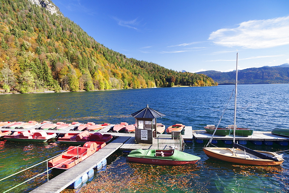 Boat hire, Walchensee Lake, Bavarian Alps, Upper Bavaria, Bavaria, Germany, Europe