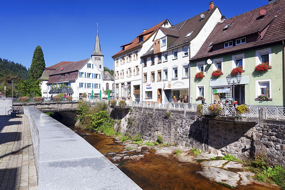 View over Gutach River to Johannes Taeufer Church, Hornberg, Gutachtal Valley, Black Forest, Baden Wurttemberg, Germany, Europe