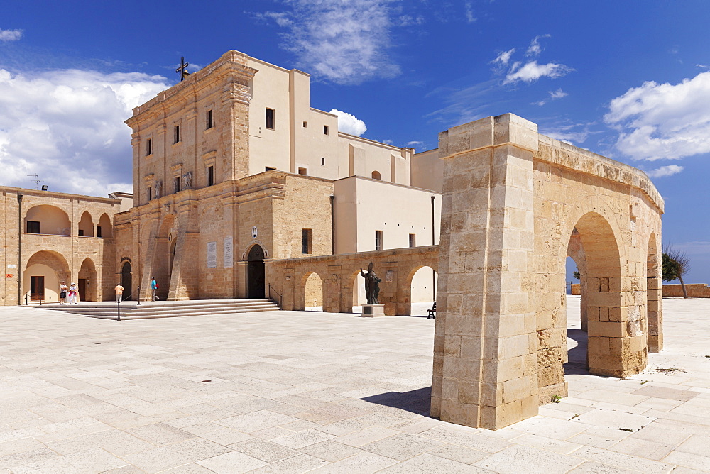 San Maria de Finibus Terrae pilgrimage church, Santa Maria di Leuca, Lecce province, Salentine Peninsula, Puglia, Italy, Europe