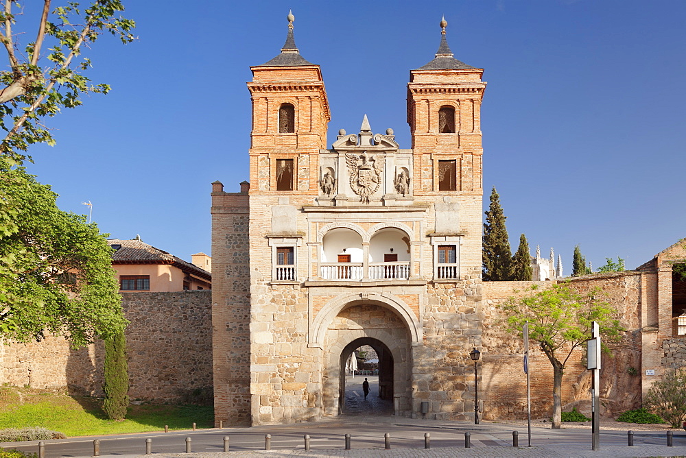 Puerta del Cambron (Cambron Gate), Toledo, Castilla-La Mancha, Spain, Europe