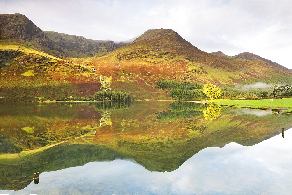 Buttermere Lake, Lake District National Park, Cumbria, England, United Kingdom, Europe