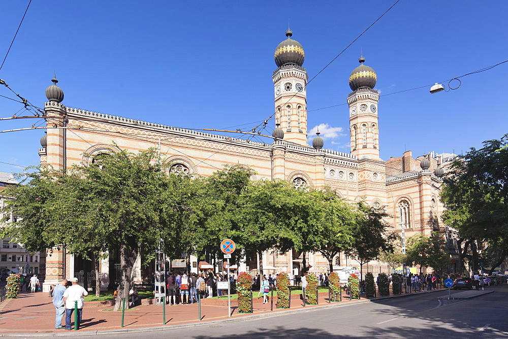 Great Synagogue, Dohany Utca street, Old Town of Pest, Budapest, Hungary, Europe