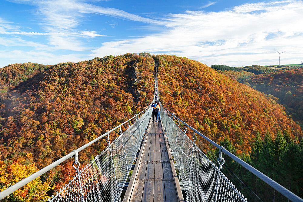 Swing Bridge Geierlay, Moersdorf, Hunsruck, Rhineland-Palatinate, Germany, Europe