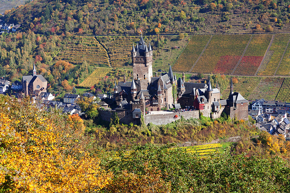 Reichsburg Castle, Cochem, Moselle Valley, Rhineland-Palatinate, Germany, Europe