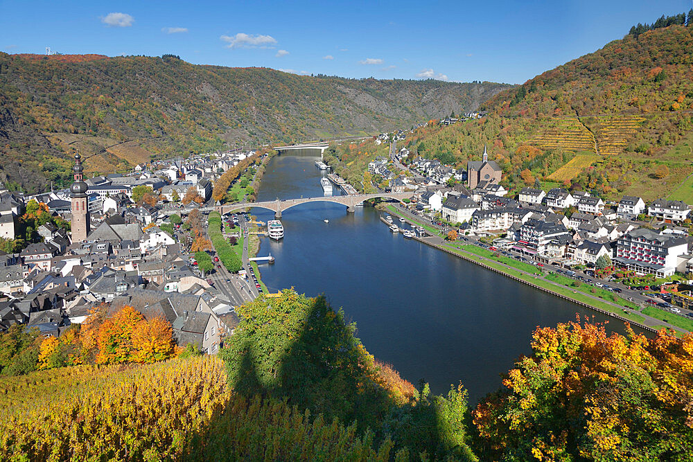 View from Reichsburg Castle to Cochem, Moselle Valley, Rhineland-Palatinate, Germany, Europe