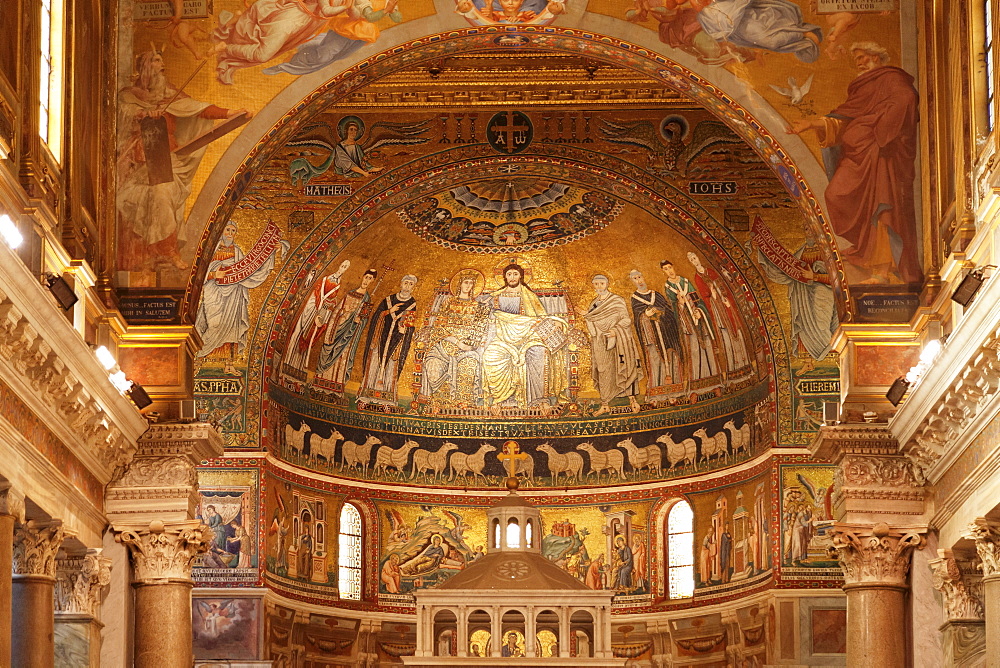 Santa Maria in Trastevere Church, Trastevere, Rome, Lazio, Italy, Europe