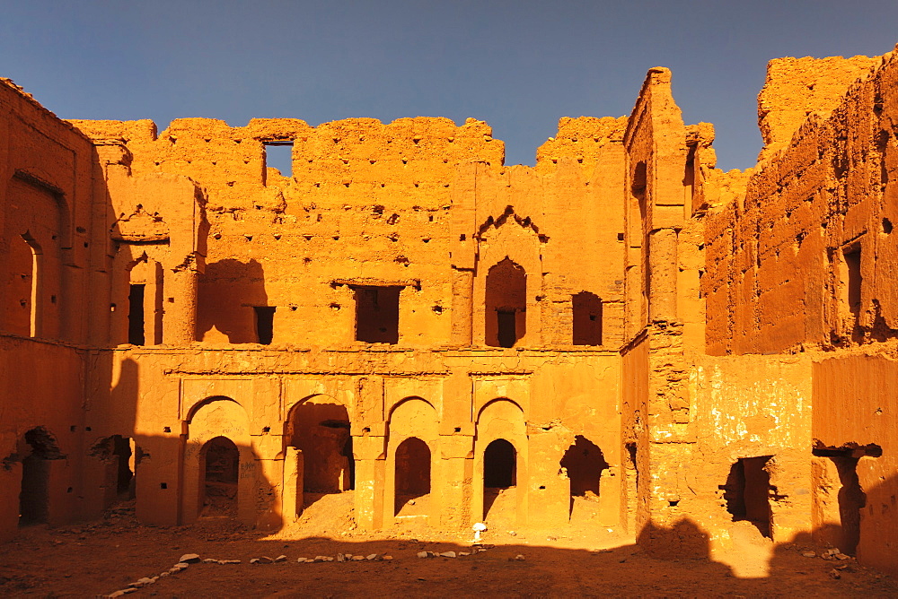 Kasbah Tamnougalt, Draa Valley, near Agdz, Morocco, North Africa, Africa