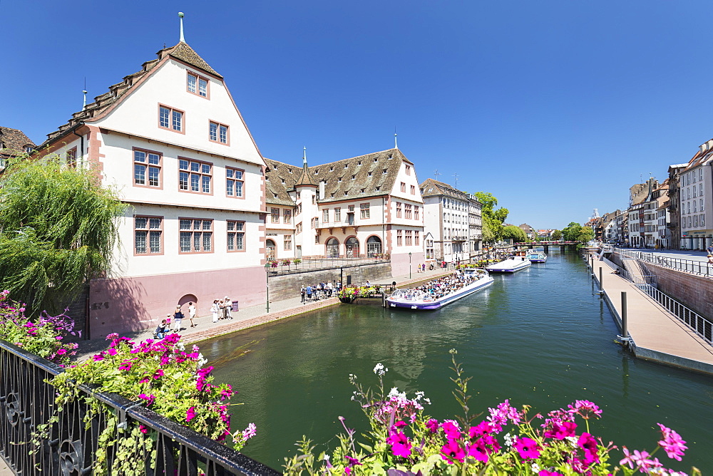 Excursion boats on River Ill, Historical Museum, Strasbourg, Alsace, France, Europe