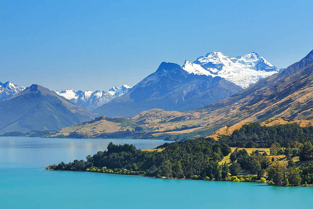 Lake Wakatipu and snowcapped Mount Earnslaw, Queenstown, Otago, South Island, New Zealand, Pacific