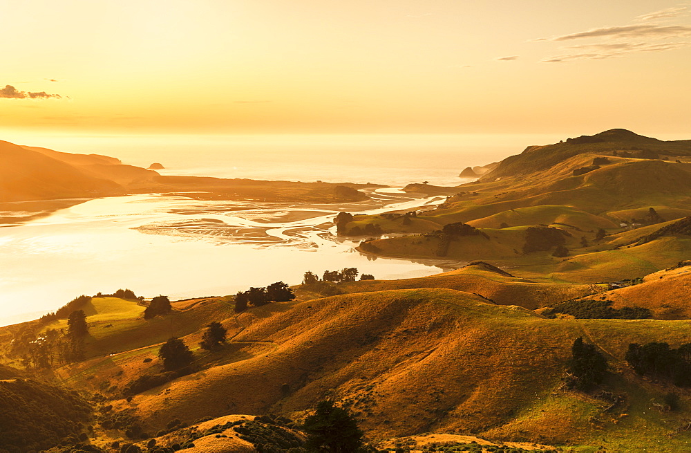 Hoopers Inlet at sunrise, Otago Peninsula, Dunedin, Otago, South Island, New Zealand, Pacific