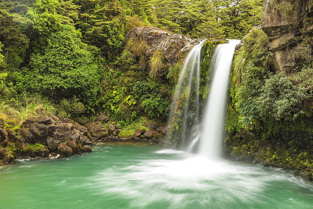 Tawhei Falls Waterfall, Tongariro National Park, UNESCO World Heritage Site, North Island, New Zealand, Pacific