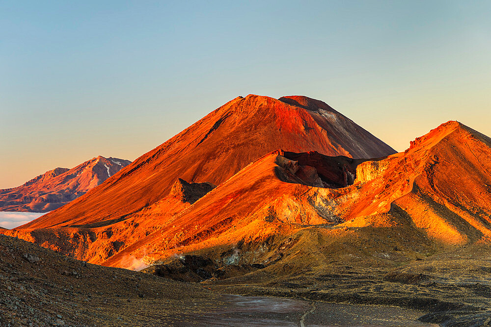 Mount Ngauruhoe and Mount Tongariro at sunrise, Tongariro National Park, UNESCO World Heritage Site, North Island, New Zealand, Pacific