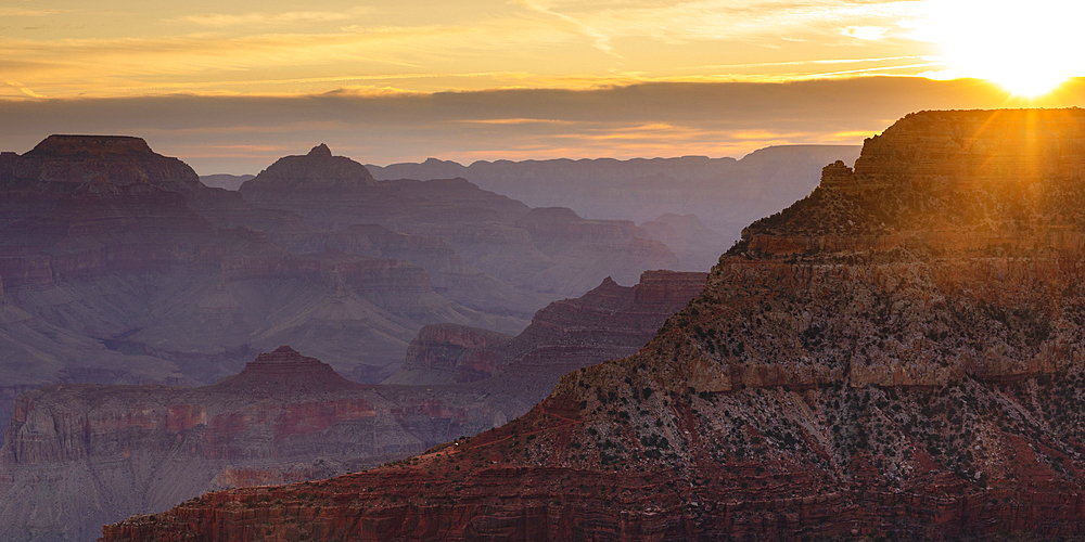 View from South Rim at sunrise, Grand Canyon National Park, UNESCO World Heritage Site, Arizona, United States of America, North America