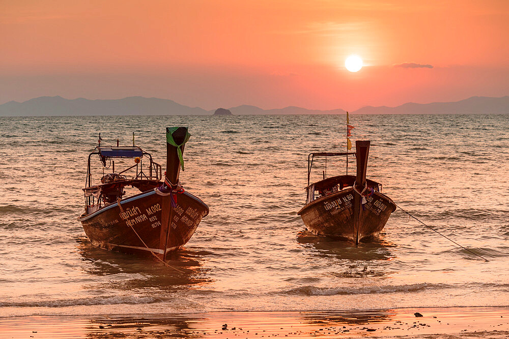 Longtail boats at West Rai Leh Beach, Railay Peninsula, Krabi Province, Thailand, Southeast Asia, Asia