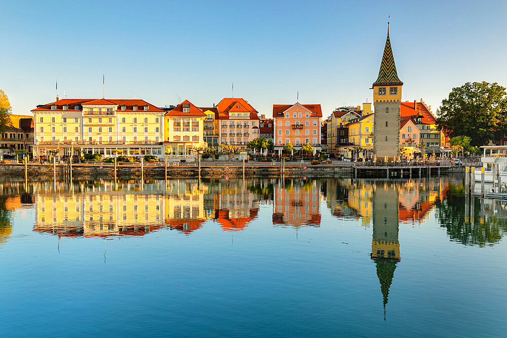 Harbour front and Mangturm Tower, Lindau, Lake Constance, Bavaria, Swabia, Germany, Europe