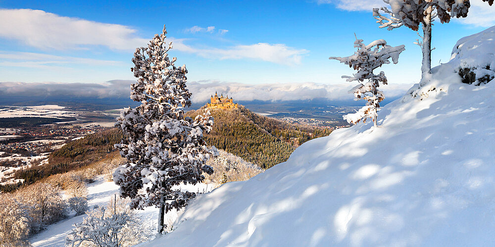 Hohenzollern Castle in winter, Swabian Alps, Baden-Wurttemberg, Germany, Europe