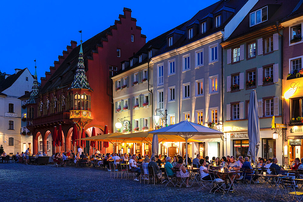 Restaurants at Kaufhaus Hall on Munsterplatz Square, Freiburg, Black Forest, Baden-Wurttemberg, Germany, Europe