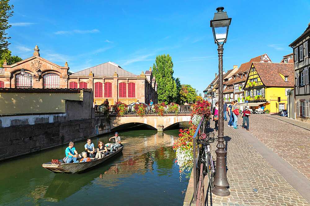 Boat excursion on Lauch River, Petite Venise district, Colmar, Alsace, Haut-Rhin, France, Europe