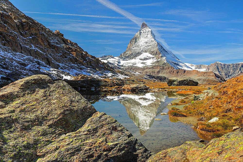 Lake Riffelsee with Matterhorn (4478m), Zermatt, Valais, Swiss Alps, Switzerland