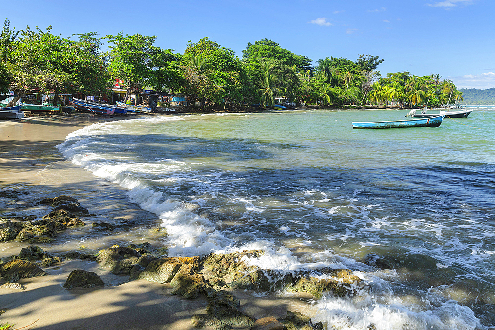 Fishing boats at the harbour of Puerto Viejo de Talamanca, Limon, Karibik, Costa Rica, Central America