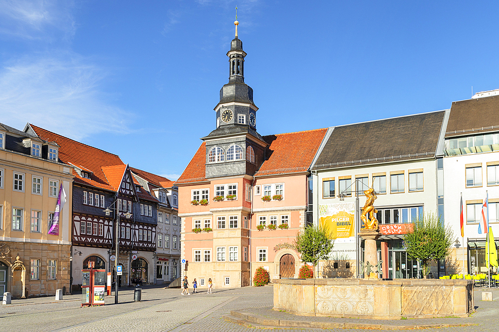 St. Georg fountain and town hall, Eisenach, Thuringian Forest, Thuringia, Germany