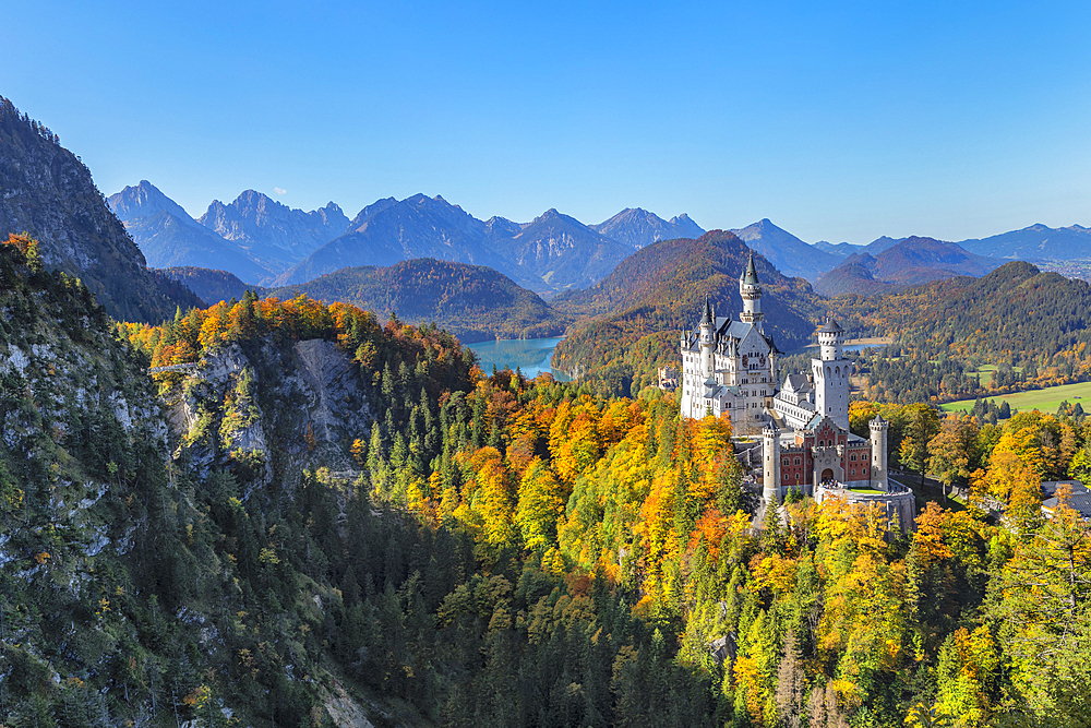 Neuschwanstein Castle, Schwangau, Allgau, Swabia, Bavaria, Germany, Europe