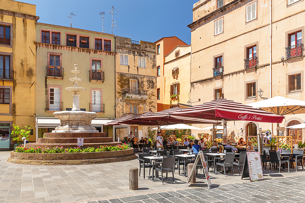 Street cafe in the old town of Bosa, Oristano district, Sardinia, Italy, Mediterranean, Europe